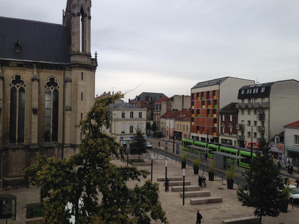 Hotel Le Parisien Reims Dış mekan fotoğraf